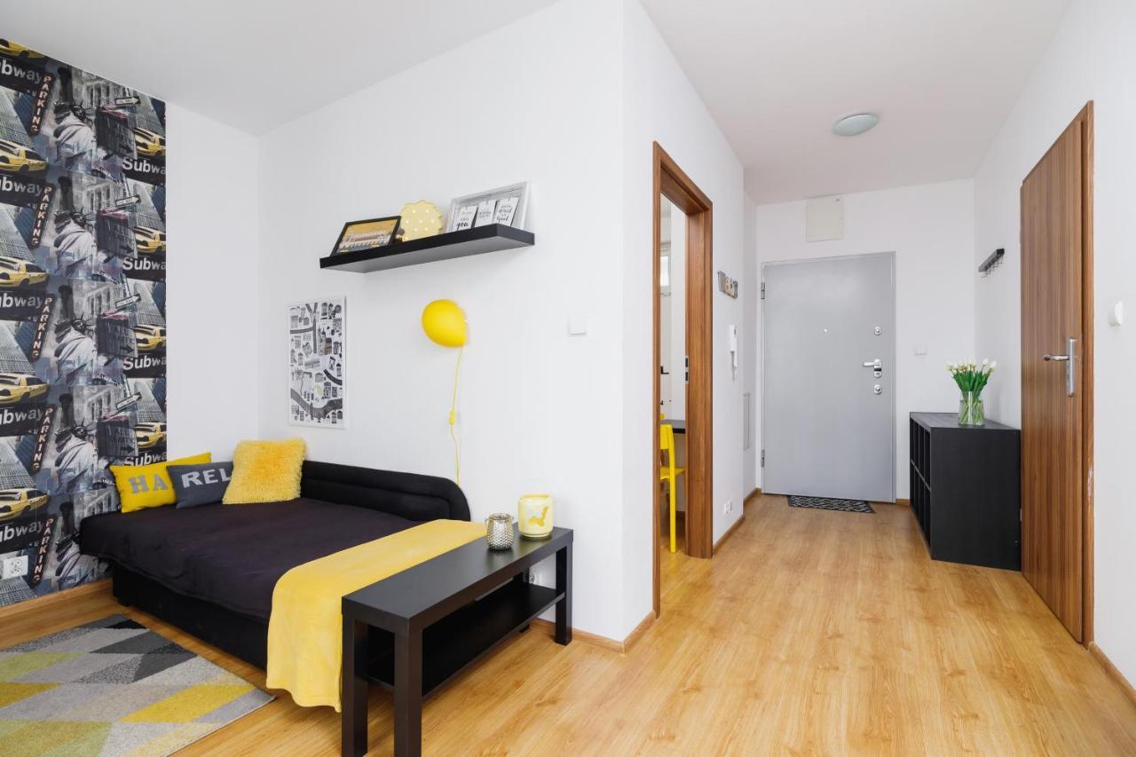 Studio Pradnik Bialy Krakow By Renters Lägenhet Exteriör bild
