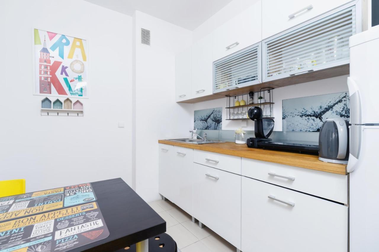 Studio Pradnik Bialy Krakow By Renters Lägenhet Exteriör bild